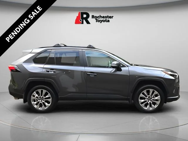 Used 2025 Gray Toyota XLE Premium image 8