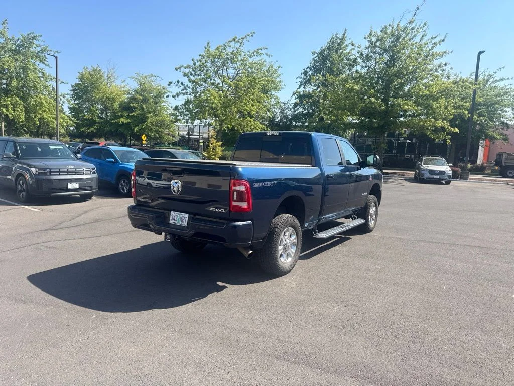 Used 2021 Blue Ram Big Horn image 5