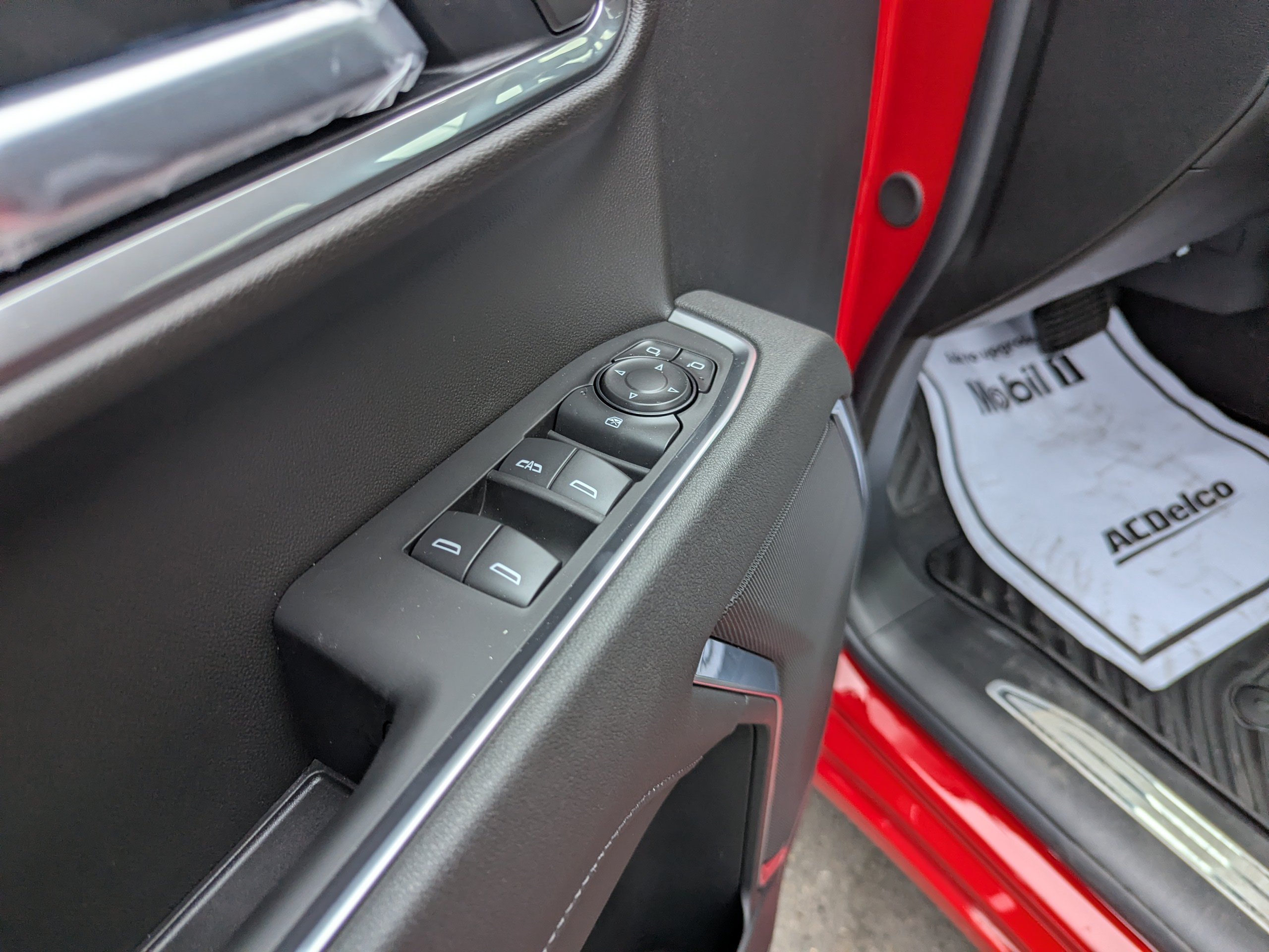 2026 Chevrolet Silverado 1500 LT - Photo 9