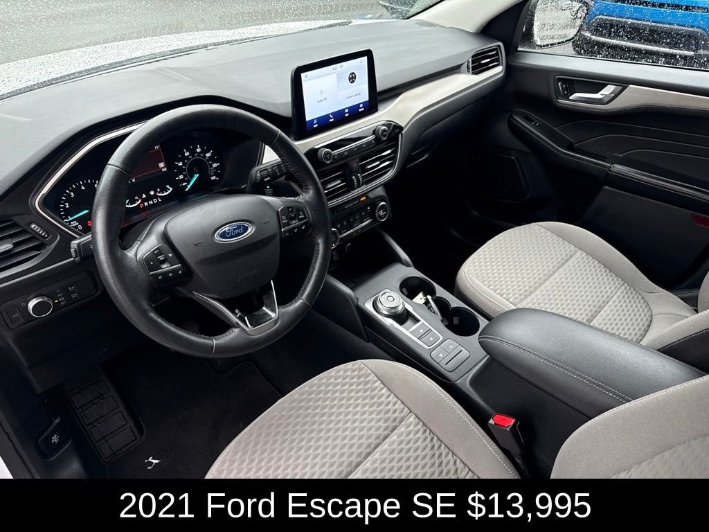 Used 2021 Oxford White Ford SE image 9