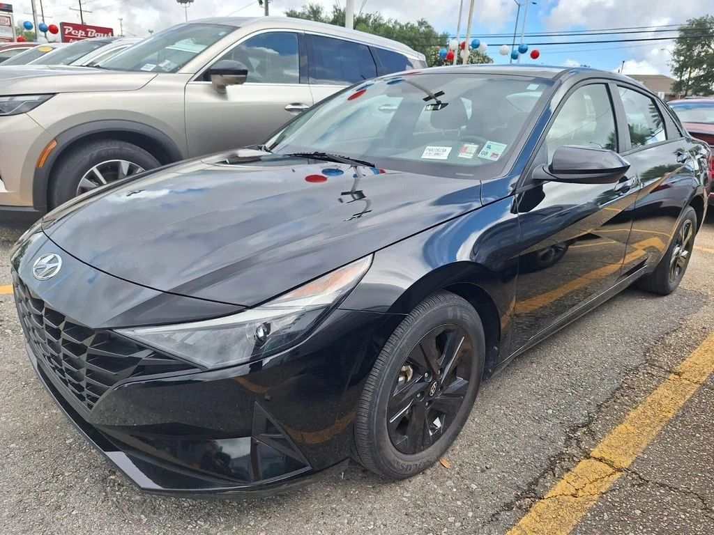 2023 Hyundai Elantra 2.0 SEL IVT SULEV's photo