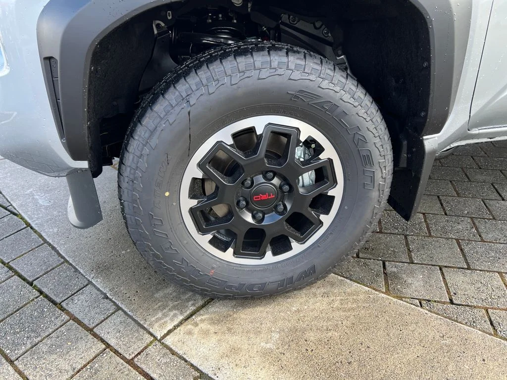 2026 Toyota Tacoma TRD Off Road - Photo 10