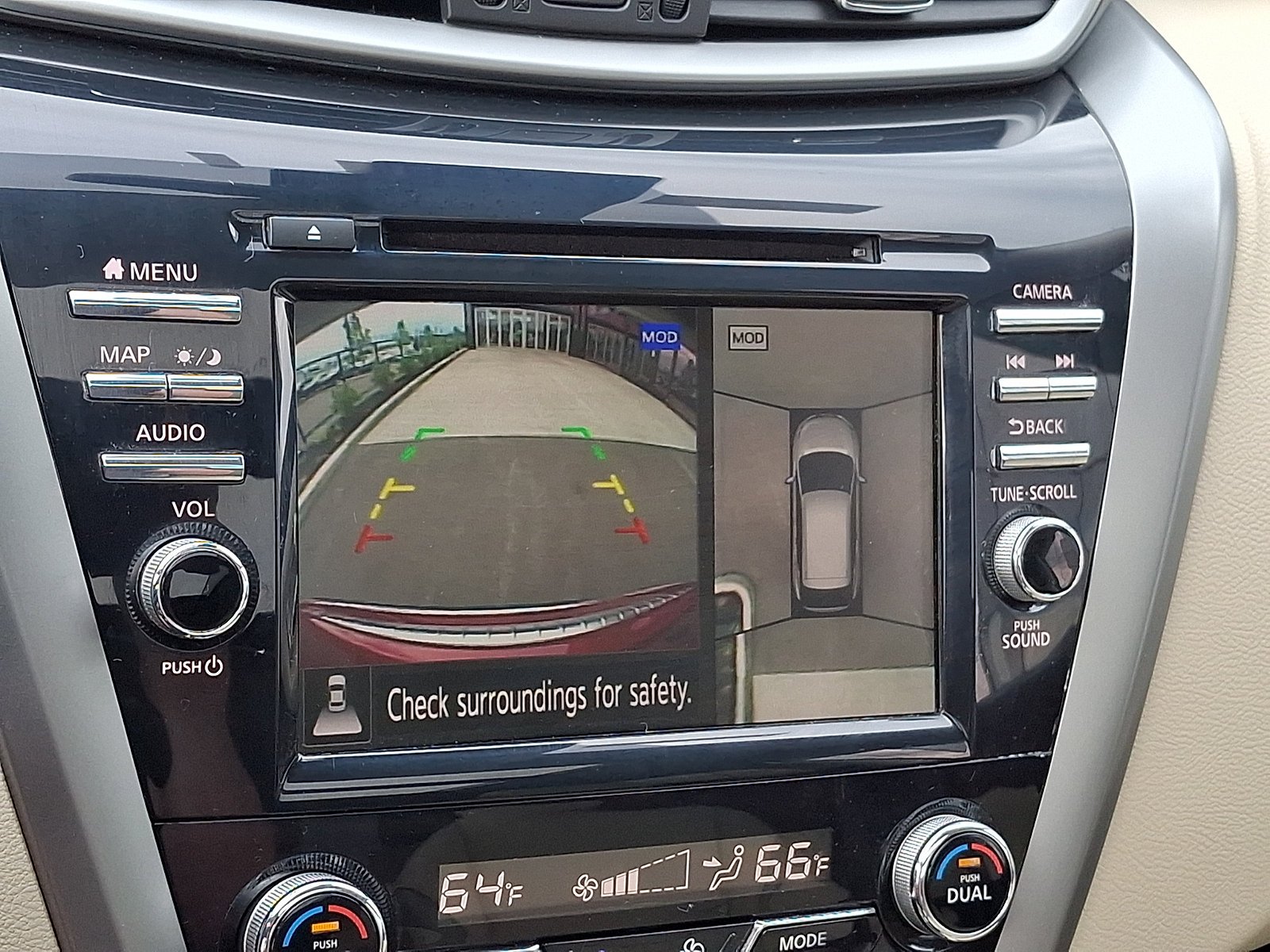 Used 2023 Scarlet Ember Tintcoat Nissan Platinum image 19