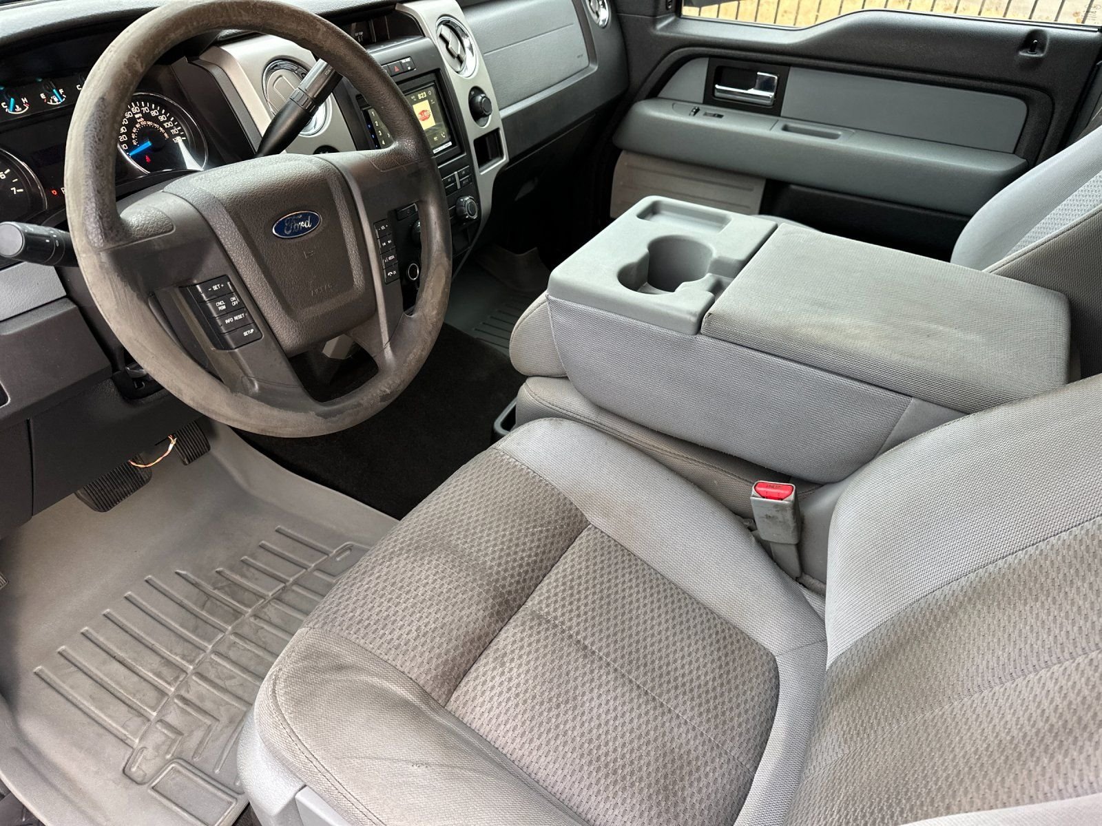 2014 Ford F-150 XLT - Photo 10