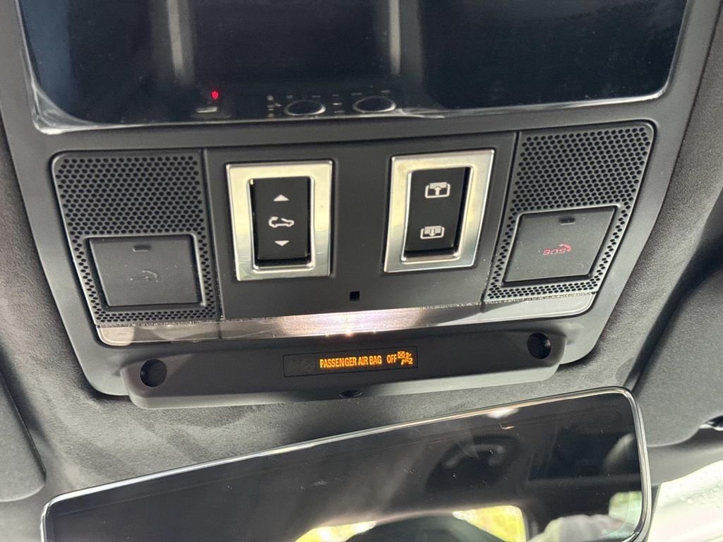 2026 Land Rover Defender V8 - Photo 21