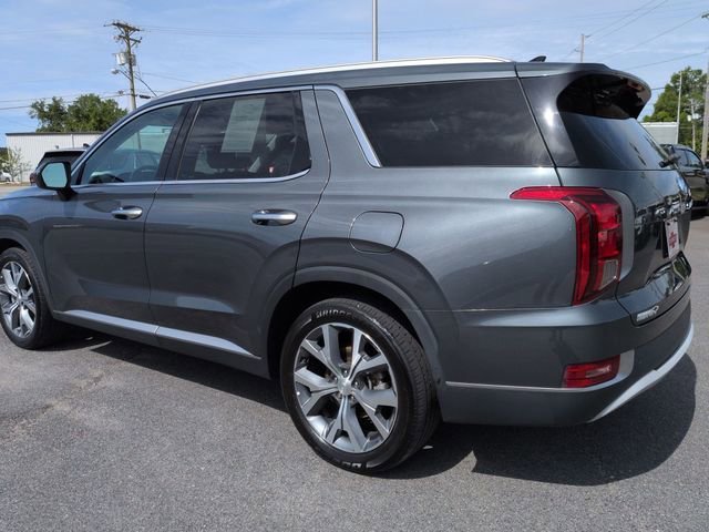 Used 2022 Gray Hyundai SEL image 3
