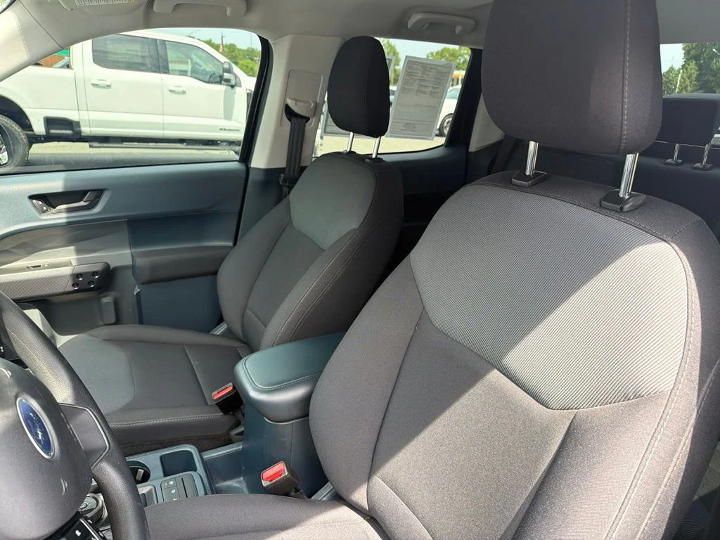 Used 2024 Black Ford XL image 17