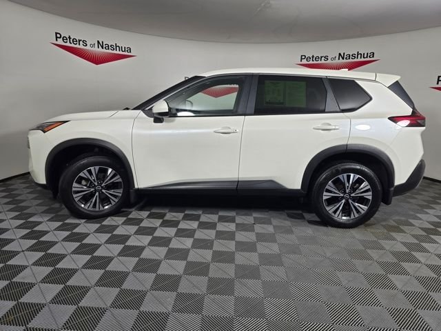 Used 2023 Pearl White Nissan SV image 11