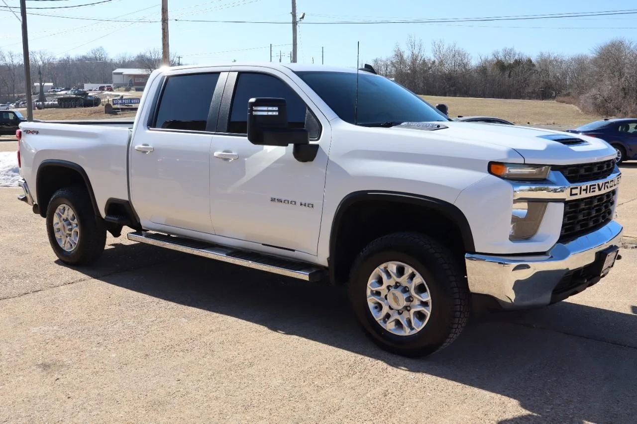 Used 2021 WHITE Chevrolet LT image 7