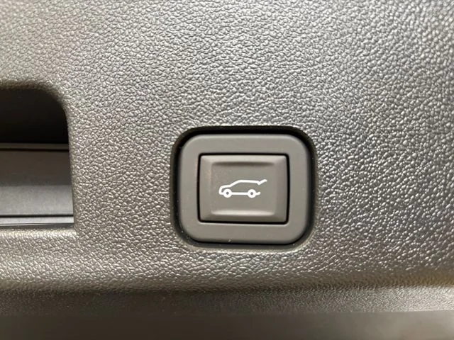 New 2026 White GMC Denali Ultimate image 20