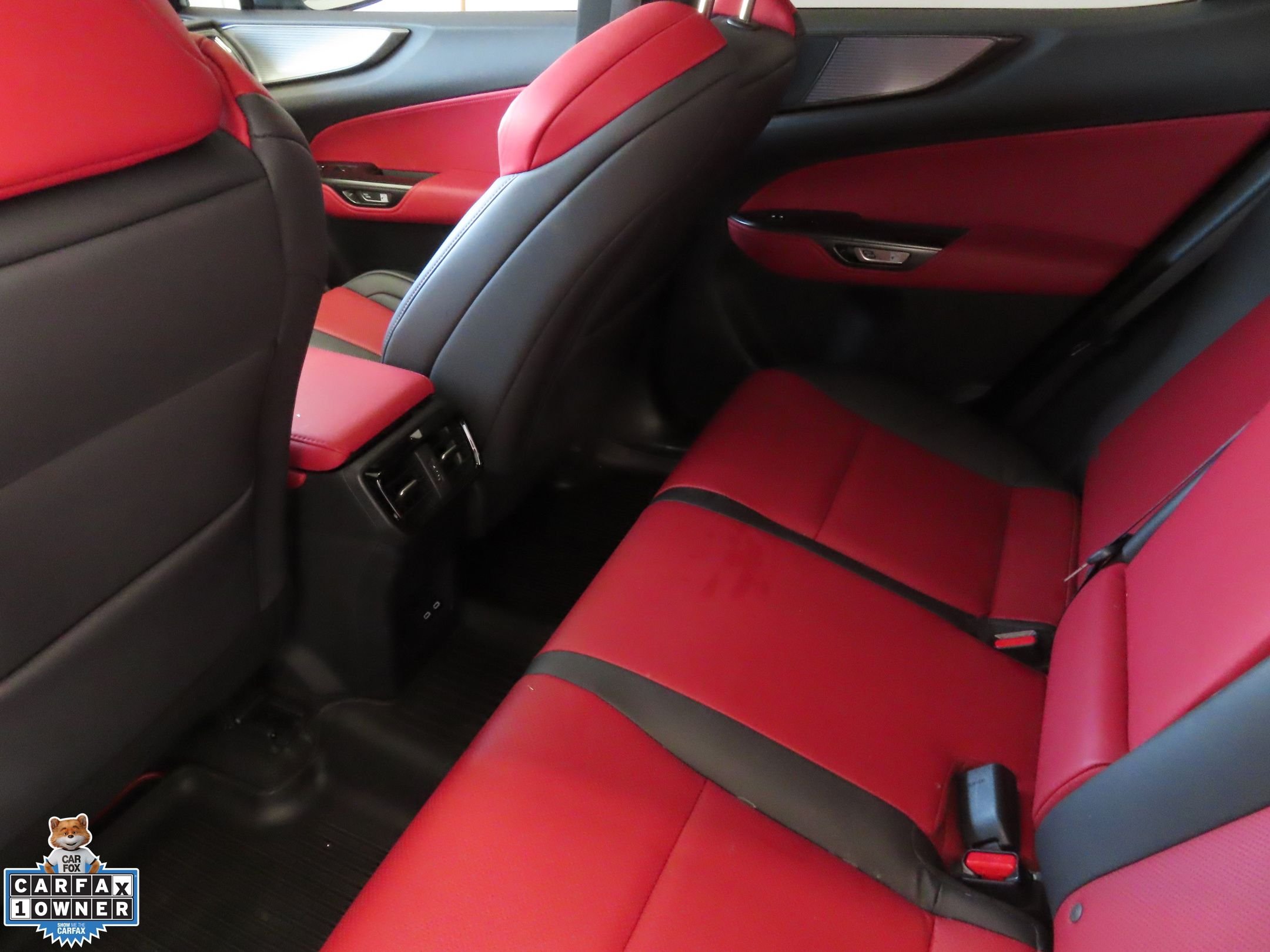 Used 2024 White Lexus 350 F SPORT Handling image 23