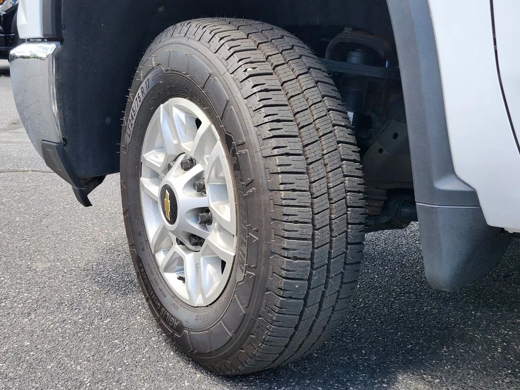 2025 Chevrolet Silverado 2500HD LT - Photo 30