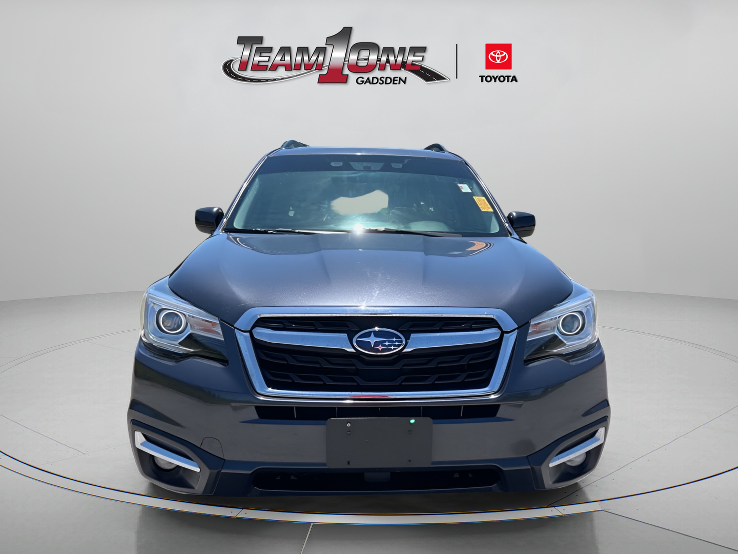 Used 2017 Dark Gray Metallic Subaru Limited image 2