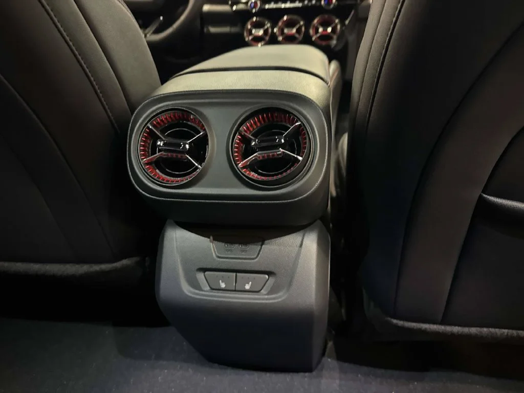 2025 Chevrolet Blazer EV RS - Photo 21