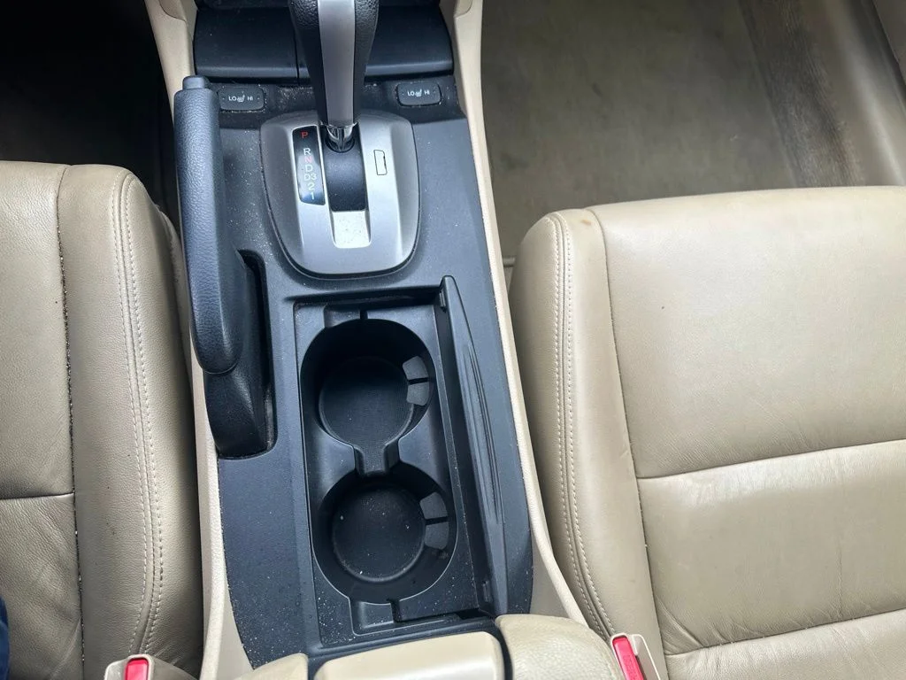 Used 2010 Taffeta White Honda EX-L image 20