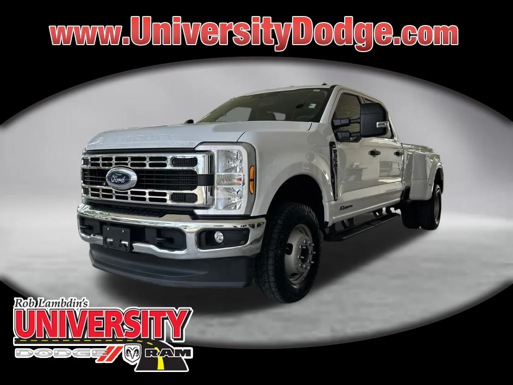 2025 Ford F-350 XLT 4x4 Crew Cab 8' Box DRW's photo