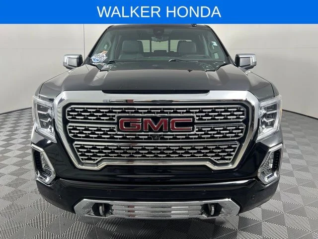 Used 2020 Onyx Black GMC Denali image 2