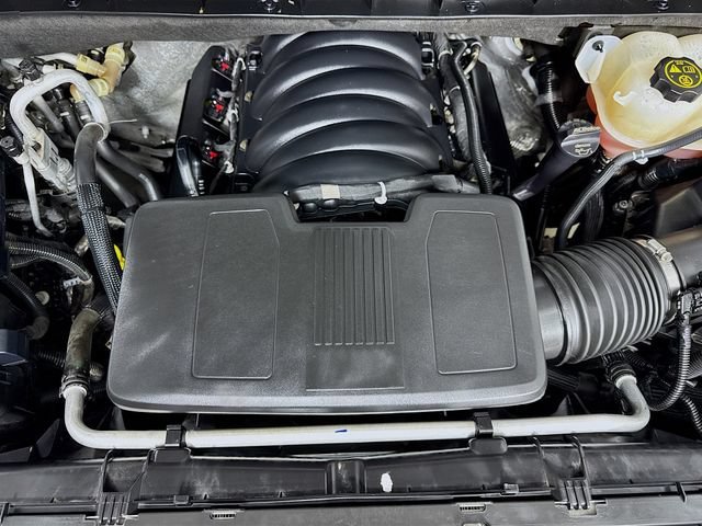 Used 2023 Summit White Chevrolet LT image 33
