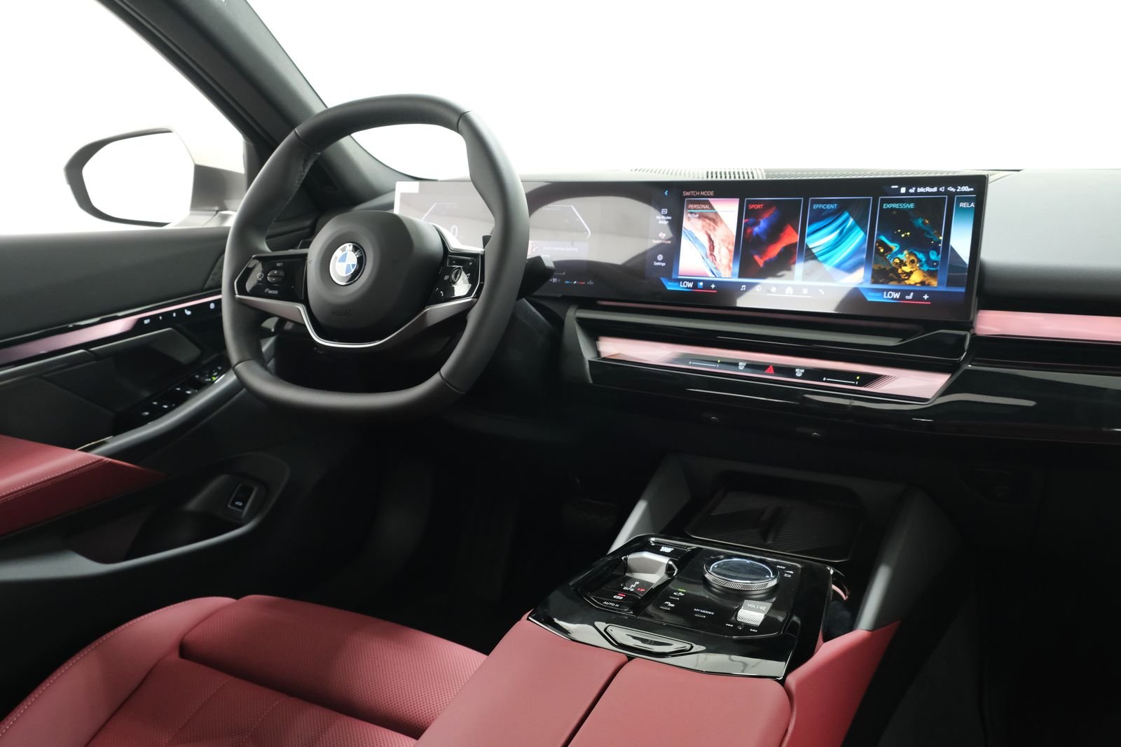 New 2027 Oxide Grey Metallic BMW 540i xDrive image 10