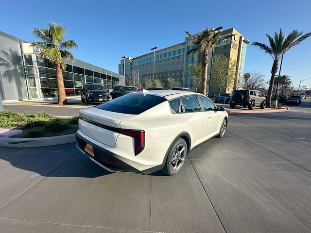 Certified Used 2026 Snow White Pearl Kia LXS image 7