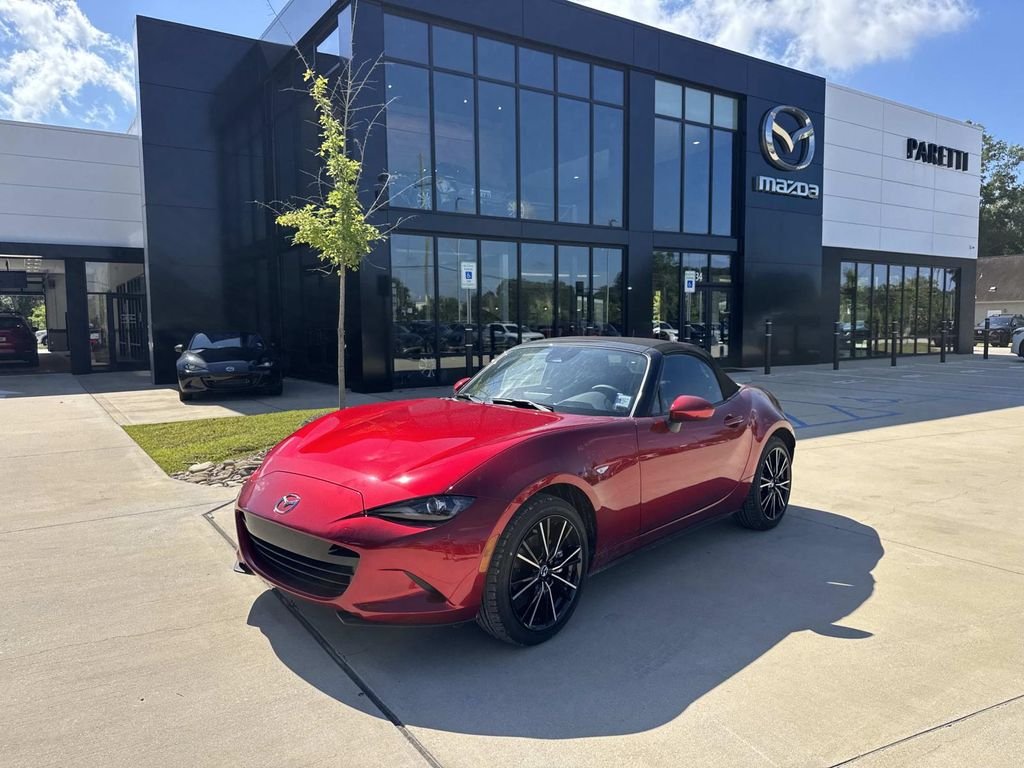 2026 Mazda MX-5 Miata Grand Touring