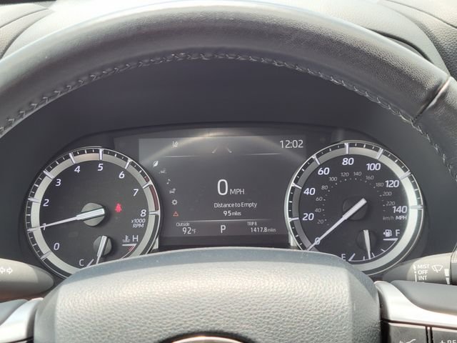 Certified Used 2022  Toyota XLE image 12