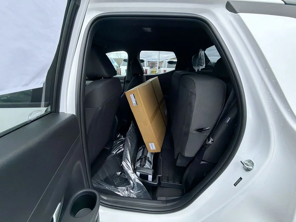 New 2026 White Hyundai SE image 28