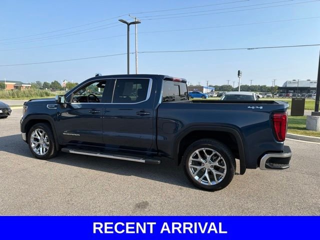Used 2019 Blue GMC SLE image 10