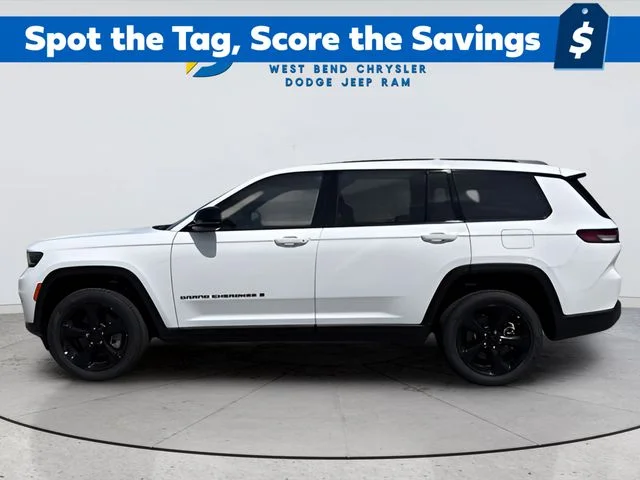 New 2025 White Jeep Limited image 2