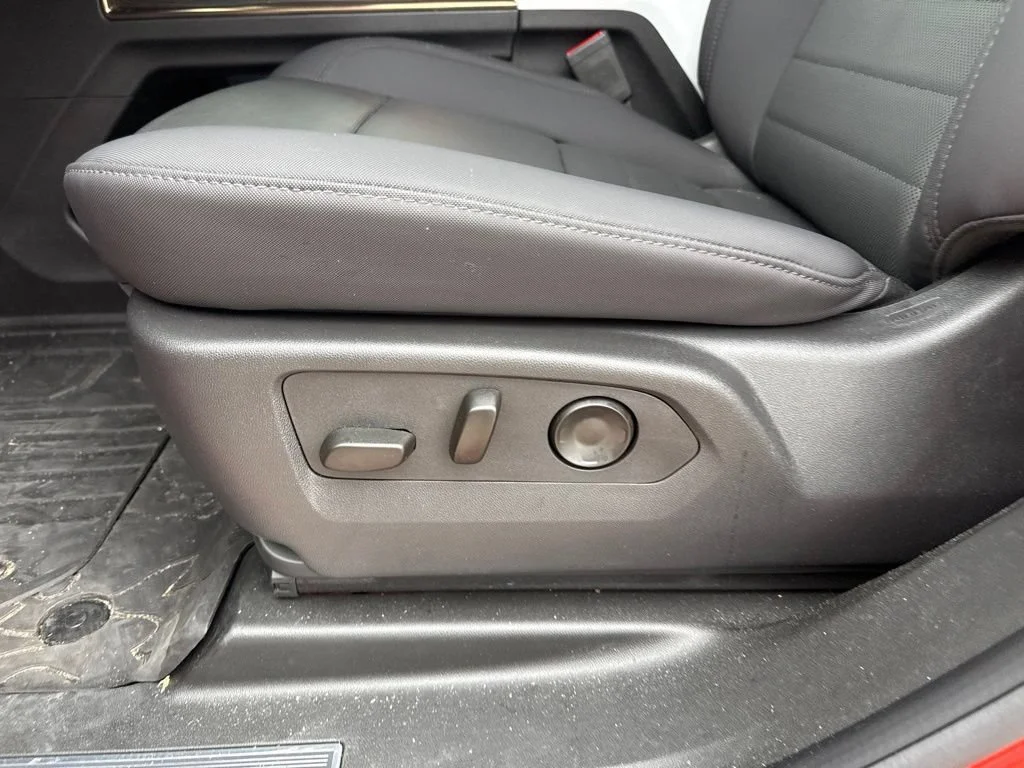 Used 2025 Solar Orange GMC 3X image 9