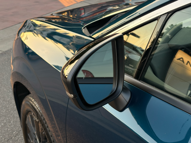 New 2027 Aurora Blue Pearl Metallic Nissan Platinum image 9