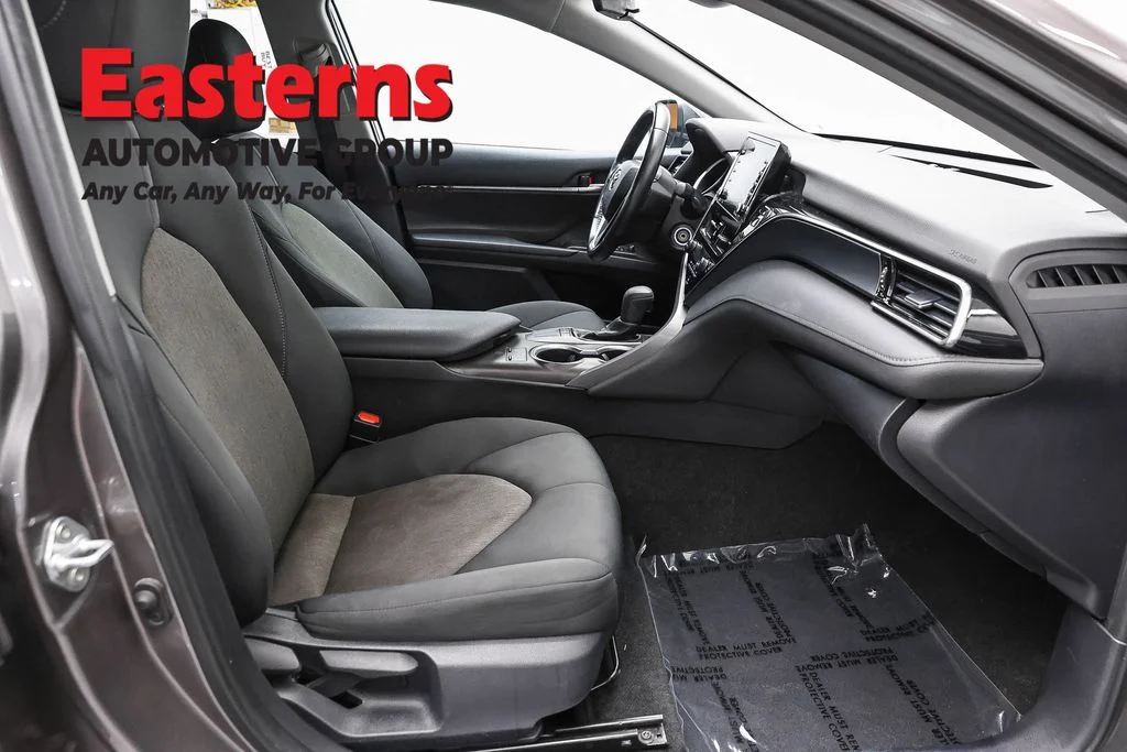 Used 2023 Gray Toyota LE image 25