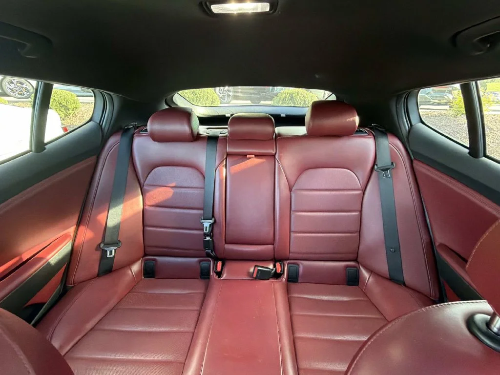 Used 2018 White Kia GT2 image 25