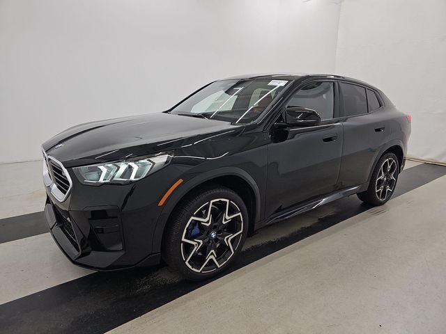 Used 2025 Black Sapphire Metallic BMW M35i image 5