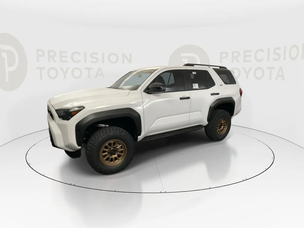 New 2026 Ice Cap Toyota SR5 image 9