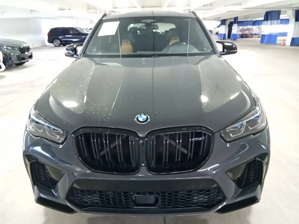 Used 2022 Gray Metallic BMW  image 2