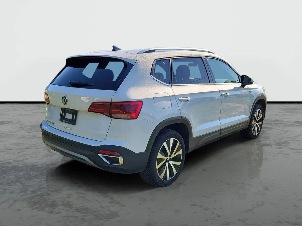 Used 2024 Volkswagen Taos SE with VIN 3VVSX7B29RM117860 for sale in Live Oak, FL