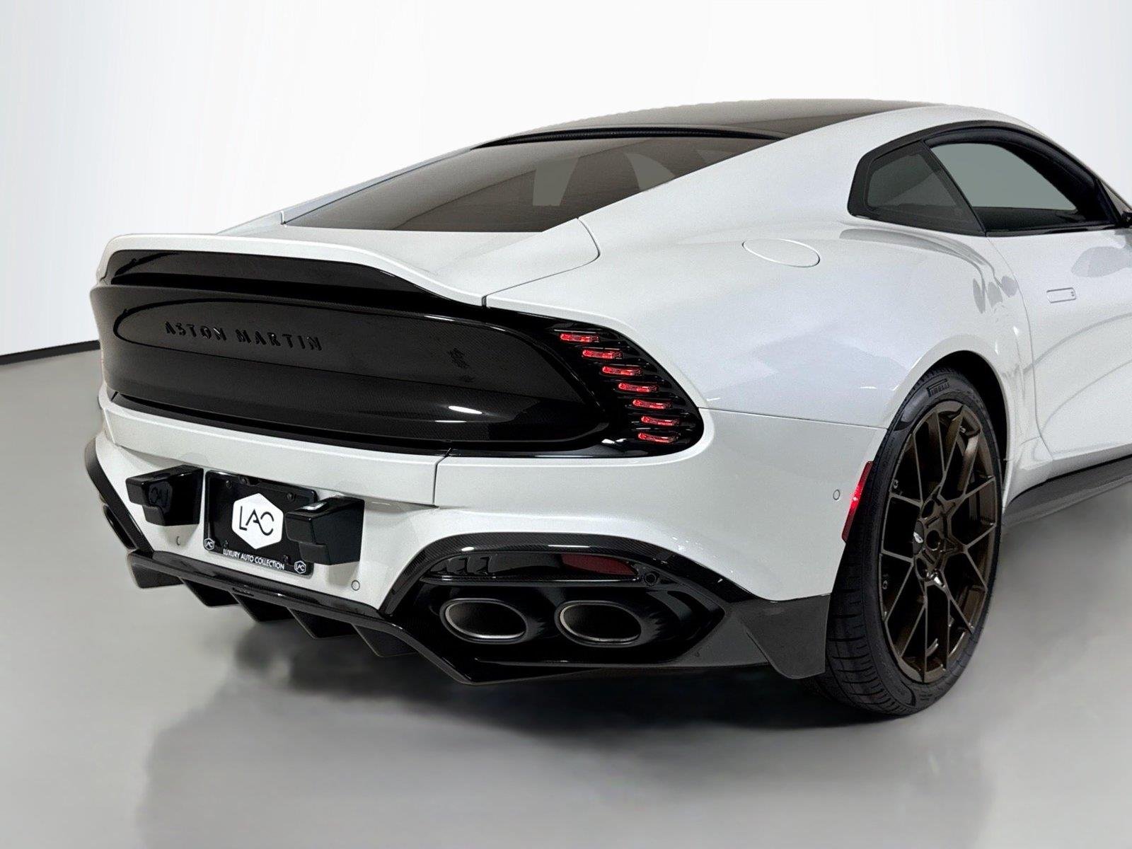 Used 2025 Lunar White Aston Martin  image 33