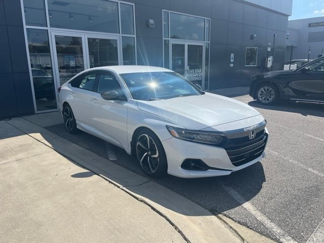 Used 2022 White Honda Sport image 1