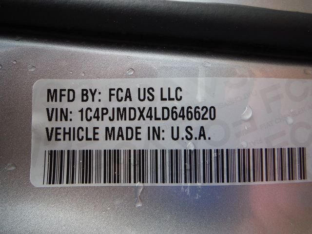 Used 2020 Silver Jeep Limited image 44