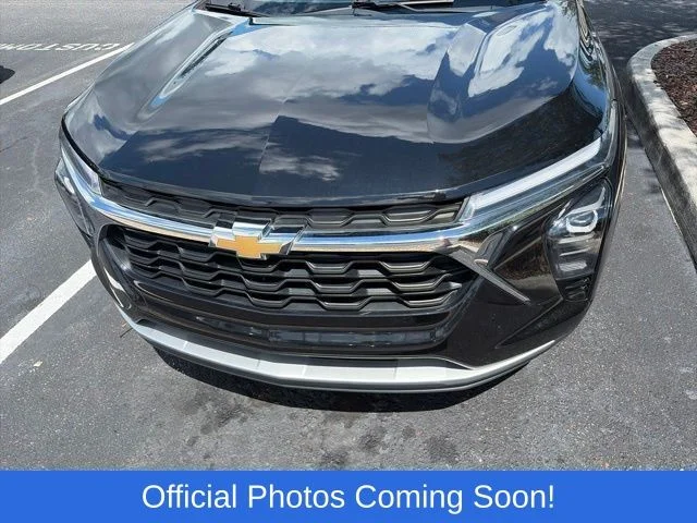 Used 2024 Black Chevrolet LT image 5
