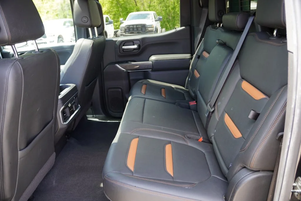Used 2020 Onyx Black GMC AT4 image 19