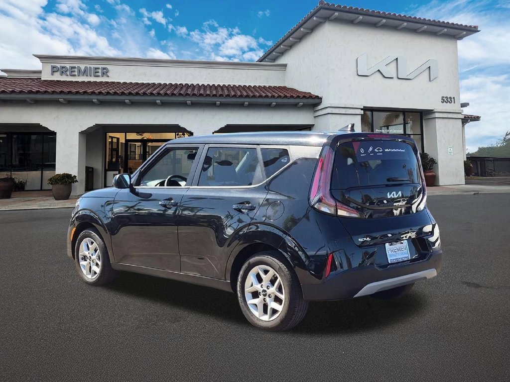 Certified Used 2024 Fusion Black Kia LX image 6