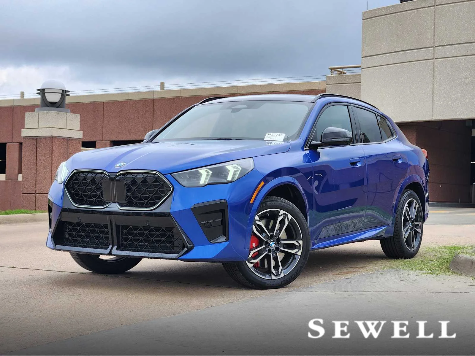 2026 BMW X2 xDrive28i's photo
