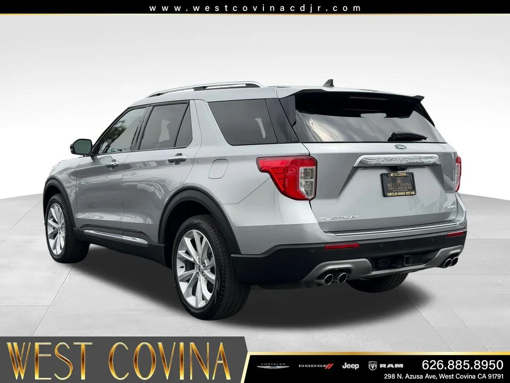 Used 2024 Silver Ford Platinum image 5