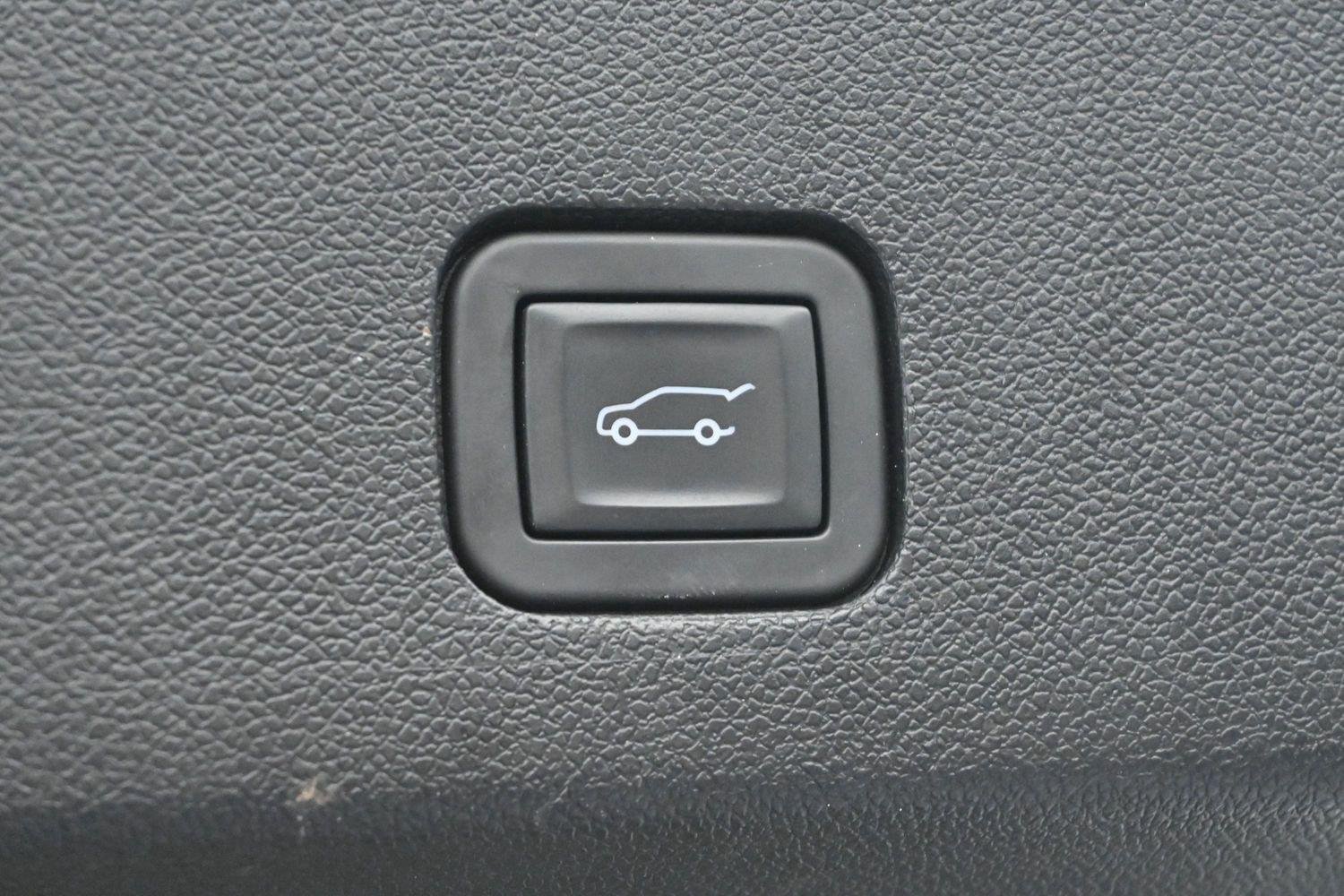 Used 2024 Stellar Black Metallic Cadillac Sport image 12
