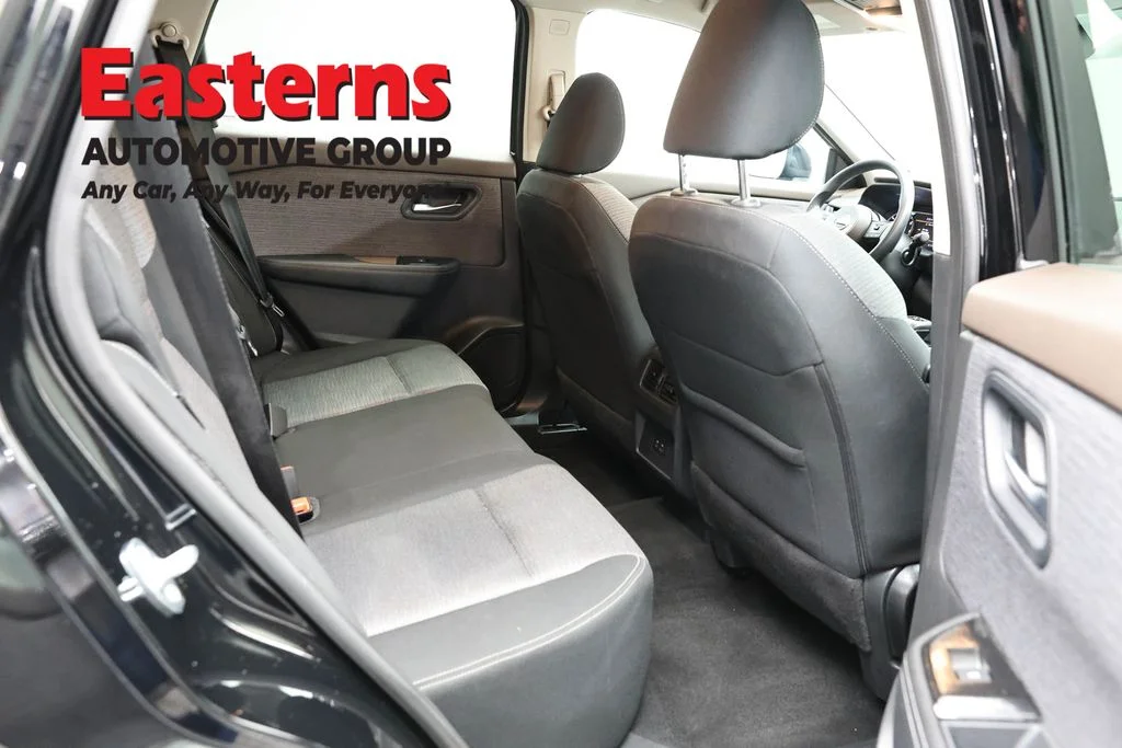 Used 2023 Black Nissan SV image 22