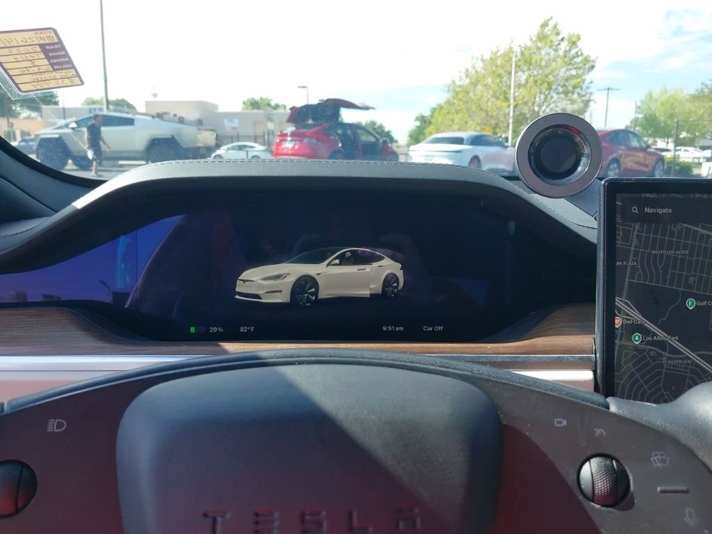 Used 2022 White Tesla Base image 12