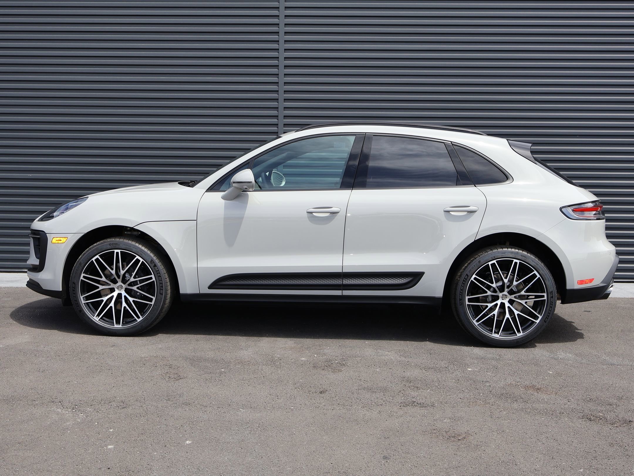 New 2026 Chalk Porsche  image 2