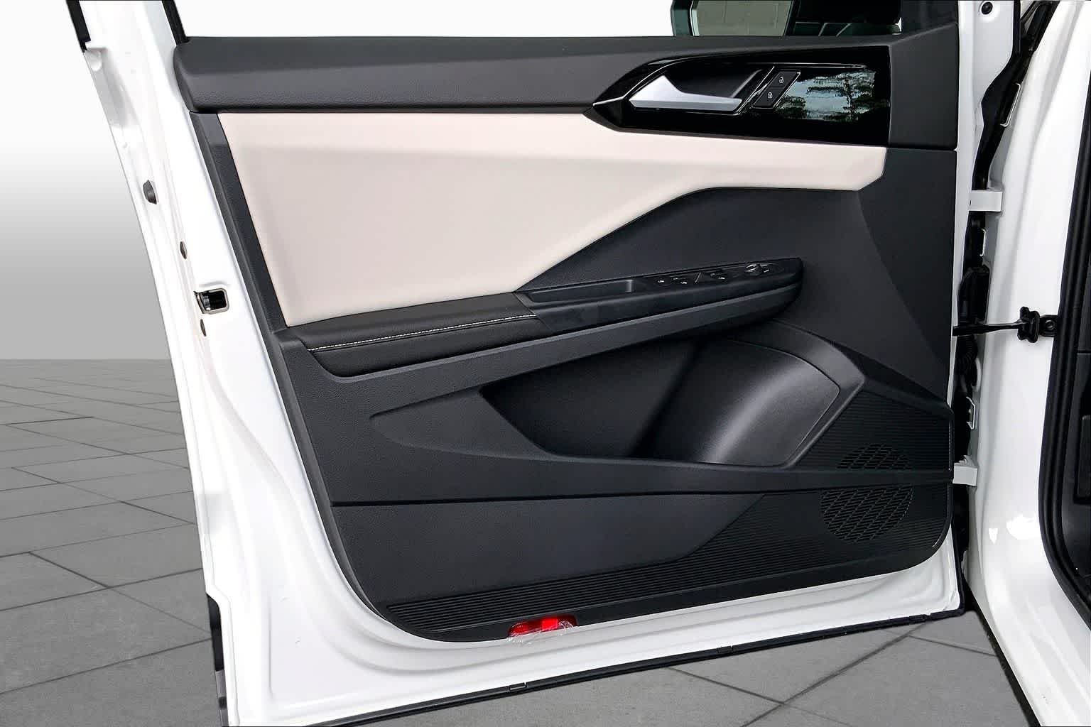 2026 Volkswagen Taos S - Photo 10